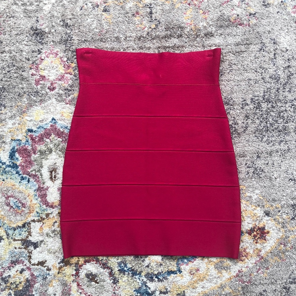 BCBGMaxAzria bandage mini skirt
